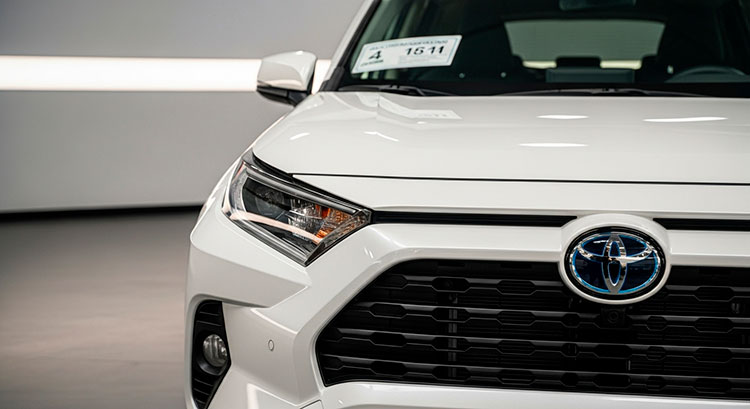 Реальный кейс: Toyota RAV4 2021 с аукциона